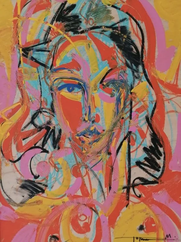 Expressives Frauengesicht in Rot, Gelb und Rosa mit schwarzen Pinselzügen, signiert von Markus Tollmann